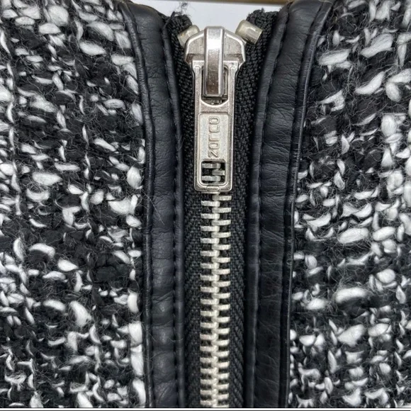 Dana Buchman Black & White Tweed Dress, Size 8 - Picture 9 of 10